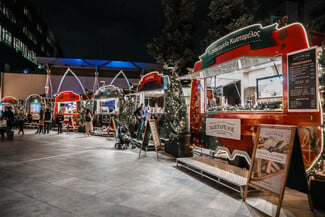 Βόλτα στο Christmas Market του Golden Hall για το πιο χριστουγεννιάτικο ταξίδι γεύσης