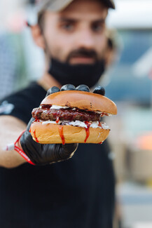 Thessaloniki Street Food Festival: Ο παράδεισος των γεύσεων και της μουσικής έρχεται ακόμα πιο φαντασμαγορικός