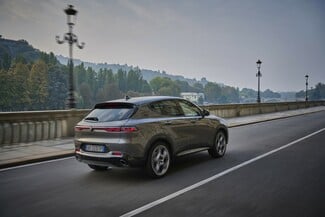 Η ηλεκτρική καταιγίδα της Alfa Romeo Tonale PHEV