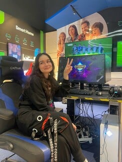 Women in gaming: Η COSMOTE και η Telekom θέλουν να βλέπουν τις γυναίκες να κερδίζουν