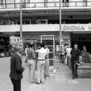 «Στην Ομόνοια συχνάζουν υποψιασμένα κορμιά...»