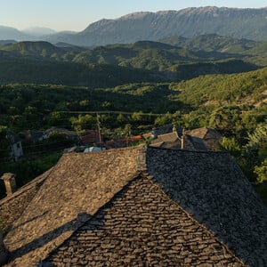 Φραγκάδες Ιωαννίνων: Το γραφικό Ζαγοροχώρι που έχει το δικό του αστεροσκοπείο