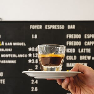 Foyer espresso bar 