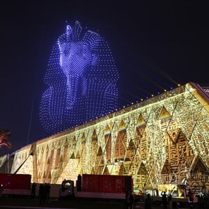 Το Μεγάλο Αιγυπτιακό Μουσείο άνοιξε με ένα υπερθέαμα από drones και πυροτεχνήματα