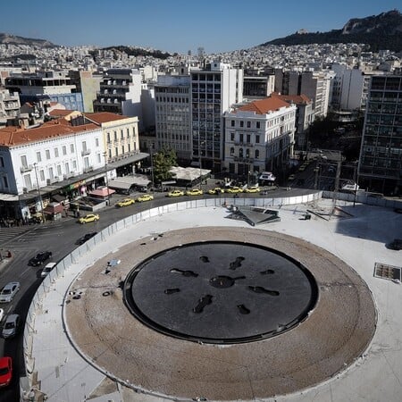 Η Ομόνοια από ψηλά - Πλάνα από την όψη της νέας πλατείας