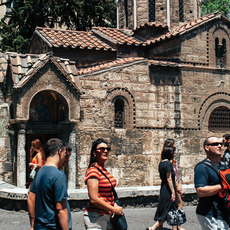 Τρεις θαυμάσιες εκκλησίες στο κέντρο της Αθήνας