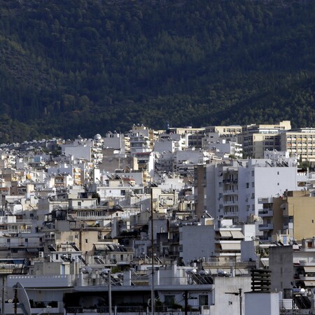 Πρόγραμμα «Γέφυρα»: Παράταση ενός μήνα στην προθεσμία υποβολής αιτήσεων