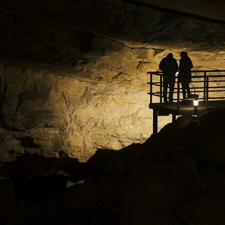 Ancient cave artists starved themselves of oxygen while painting