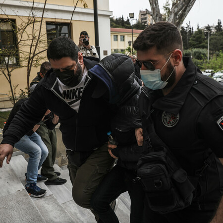 Μένιος Φουρθιώτης: Φέρεται να έκανε συμφωνία 40.000‎€ για τα δύο χτυπήματα στο σπίτι του