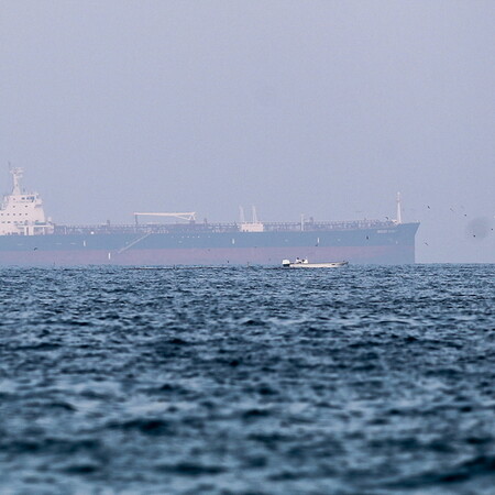 ΗΑΕ: «Πιθανή πειρατεία» σε τάνκερ- Βρετανικές πηγές μιλούν για εμπλοκή του Ιράν