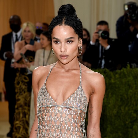 Met Gala: Η Zoe Kravitz απαντά στα σχόλια ότι εμφανίστηκε σχεδόν γυμνή