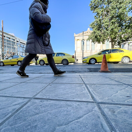 Νέα πεζοδρόμια από «ψυχρά υλικά» στον Δήμο Αθηναίων