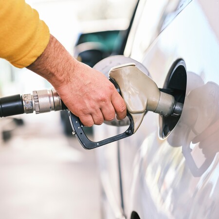 Κάρτα καυσίμων: Πώς θα δίνεται η επιδότηση για βενζίνη και πετρέλαιο - Η διαδικασία σε τρία βήματα