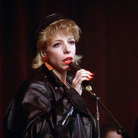 Πέθανε η τραγουδίστρια Julee Cruise, η στενή συνεργάτιδα του Ντέιβιντ Λιντς