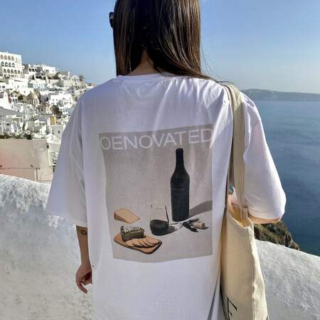 Oenovated: Ένα brand που παντρεύει το street style με την αγάπη για το κρασί
