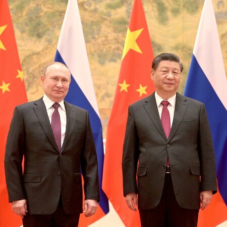 Συνάντηση Πούτιν-Σι Τζινπίνγκ: Επί τάπητος το κινεζικό ειρηνευτικό σχέδιο 