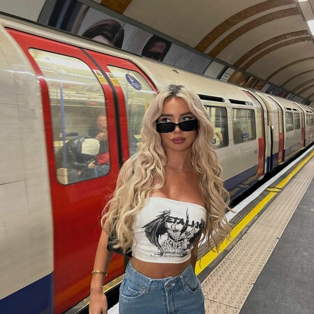 Onlyfans model Orla Melissa Sloan allegedly blackmailed and harassed several Chelsea players