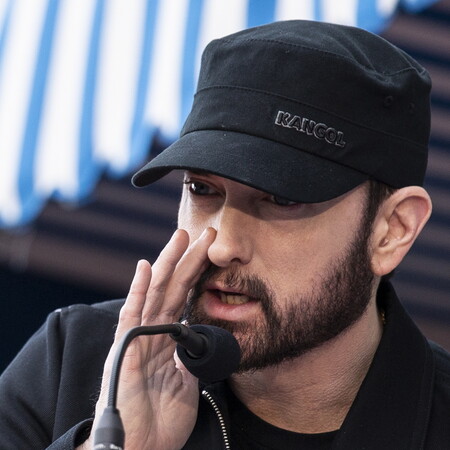 Τα τραγούδια του Eminem στη δουλειά μπορεί να συνιστούν σεξουαλική παρενόχληση