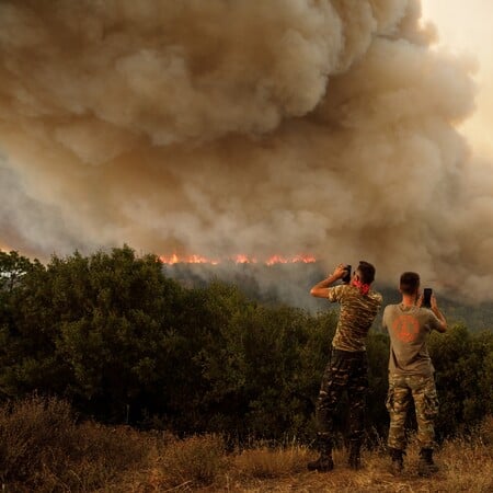 Φωτιά στον Έβρο: Κοντά στο Σουφλί οι φλόγες, μήνυμα του 112- Μέτωπο χιλιομέτρων