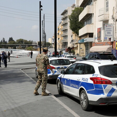 Αγία Νάπα: 20χρονη κατήγγειλε ομαδικό βιασμό- Συνελήφθησαν πέντε άτομα