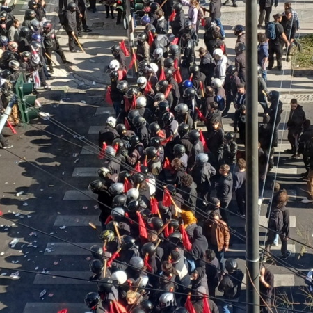 Συγκρούσεις μεταξύ φοιτητών στο πανεκπαιδευτικό συλλαλητήριο - Επτά τραυματίες	