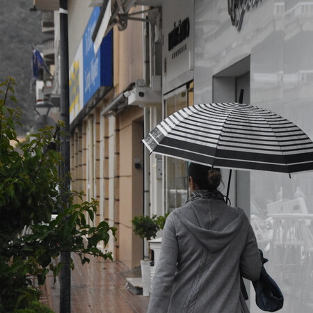 Κακοκαιρία- Μαρουσάκης: Έρχεται «κλοιός διαδοχικών καταιγίδων»- Σενάριο για πολύ κρύο μετά την Τσικνοπέμπτη