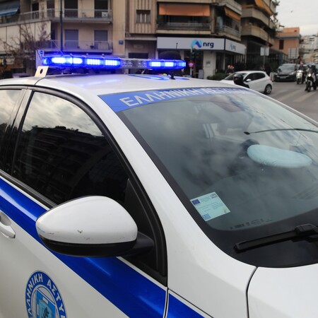Θεσσαλονίκη: 42χρονος επιτέθηκε με δρεπάνι και κατσαβίδι σε 25χρονο