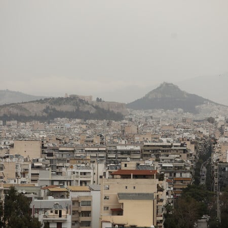 Διήμερο με αφρικανική σκόνη – Χάρτες πρόβλεψης δημοσίευσε το meteo.gr