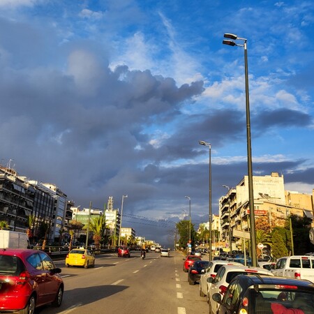 Τροχαίο στη Συγγρού - Μια οικογένεια στο νοσοκομείο