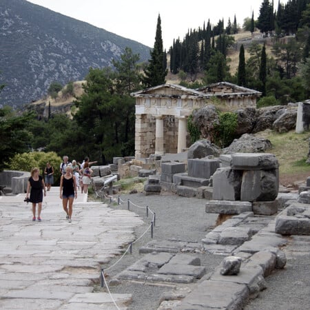 Δελφοί: Άσκηση ετοιμότητας στον αρχαιολογικό χώρο για ενδεχόμενη πυρκαγιά 