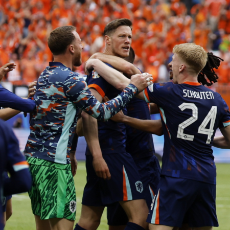 Euro 2024: Ο Βέγκχορστ λύτρωσε την Ολλανδία στη νίκης με 2-1 επί της Πολωνίας