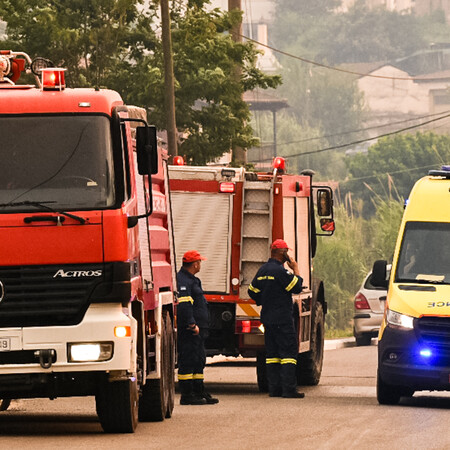 Φωτιά στην Ηλεία: Αναζωπύρωση στη Βαλμοράχη - Εξακολουθούν να υπάρχουν διάσπαρτες εστίες