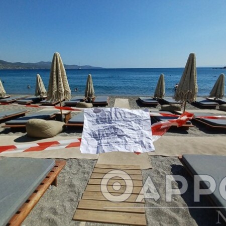 «Λουκέτο» σε beach bar στην Καλαμάτα μετά από καταγγελίες στο «MyCoast»