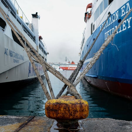 Πειραιάς: Εργατικό ατύχημα στο λιμάνι