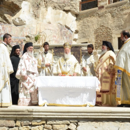 Τουρκία: Κάλεσμα για διαδήλωση ενάντια στη λειτουργία στη Σουμελά από το Ίδρυμα Έρευνας και Πολιτισμού