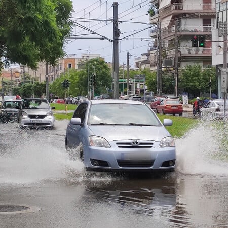 Κακοκαιρία «ΑΤΕΝΑ»: Πότε και ποιες περιοχές θα επηρεαστούν - Σε αυξημένη ετοιμότητα για τα επικίνδυνα φαινόμενα