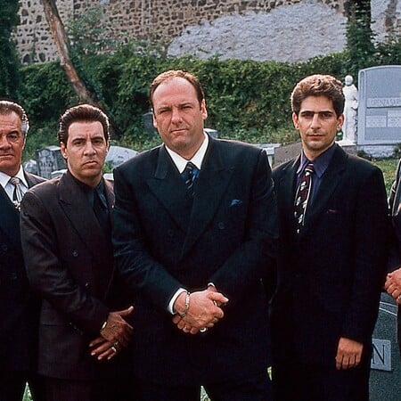 25 χρόνια «Sopranos» με ένα εξαιρετικό ντοκιμαντέρ για τη μνημειώδη σειρά και τον δημιουργό της 