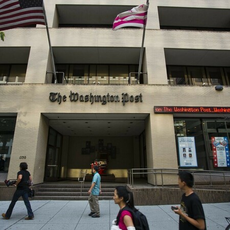 Αντιδράσεις στην Washington Post μετά την απόφαση Μπέζος για μη στήριξη υποψηφίου στις εκλογές ΗΠΑ