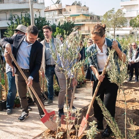 Η L'Oréal Hellas εγκαινίασε το πρώτο micro Forest στην καρδιά της Αθήνας 