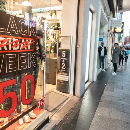 Black Friday: Πρόστιμα ύψους 610.000 σε 4 εταιρείες για παραπλανητικές εκπτώσεις