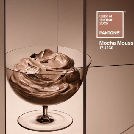 Mocha Mousse: Αυτό είναι το χρώμα του 2025 σύμφωνα με την Pantone 