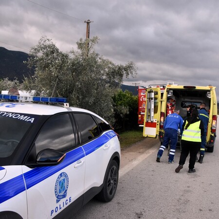 Βόλος: Οδηγός έπαθε ανακοπή και πέθανε πάνω στο τιμόνι – Σώθηκε η γυναίκα του