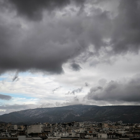 Καιρός - Ζιακόπουλος: Συννεφιά, βροχές και καταιγίδες Τετάρτη και Πέμπτη στη χώρα