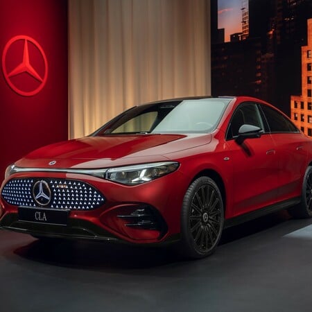 Αποκάλυψη για τη νέα Mercedes-Benz CLA στη Ρώμη