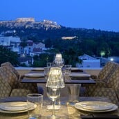 Γιορτάστε την αγάπη στα Athenaeum Hotels