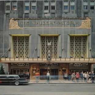 Γουόλντορφ Αστόρια: Η ιστορία και η ανακαίνιση του εμβληματικού αρτ ντεκό ξενοδοχείου στη Νέα Υόρκη