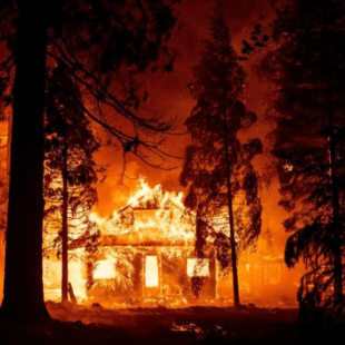ΗΠΑ: Χάος από τις πυρκαγιές στην Καλιφόρνια - Έχουν απομακρυνθεί πάνω από 8.400 κάτοικοι