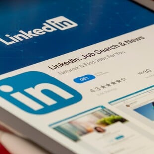 LinkedIn: Νέα απάτη με ψεύτικες προσφορές εργασίας- Τρόποι προστασίας