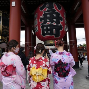 Chinese woman ‘detained for wearing Japanese kimono’