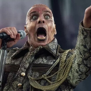 Rammstein: Διαδήλωση πριν από την συναυλία τους στην Ελβετία- Μετά τις καταγγελίες για σεξουαλικές επιθέσεις 